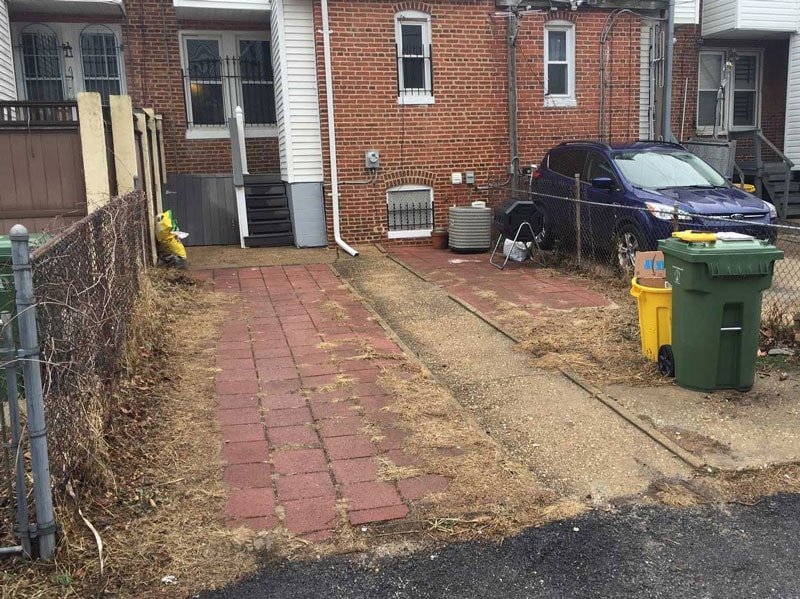 Project Spotlight: Alleyway Fencing 2 Project Spotlight: Alleyway Fencing 1
