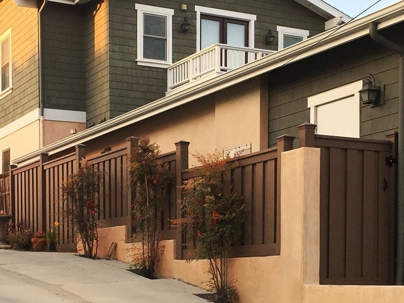 5 Reasons Trex Fencing is Better Than Wood 2 5 Reasons Trex Fencing is Better Than Wood 1