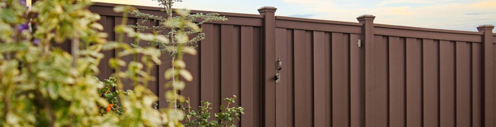 5 Reasons Trex Fencing is Better Than Wood 1 5 Reasons Trex Fencing is Better Than Wood